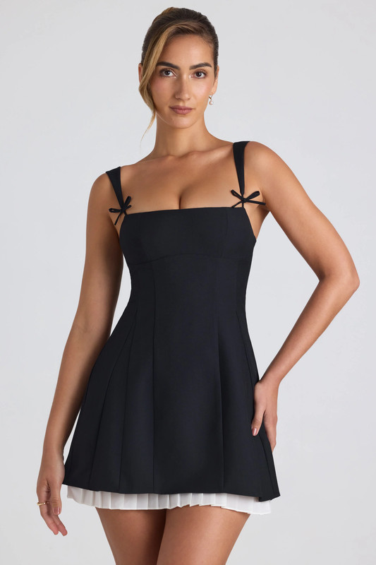 Bow-Detail Pleated A-Line Mini Dress in Black - UK Size:10